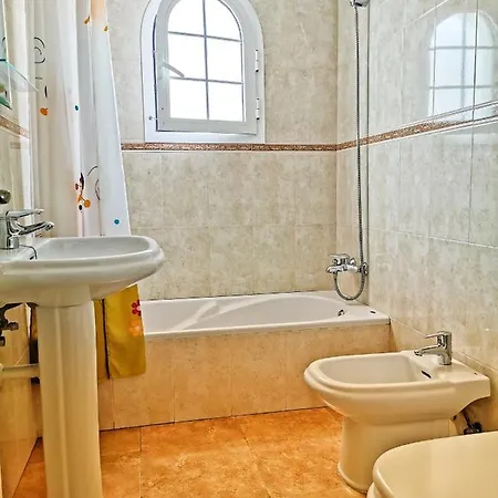 Brito Apartman